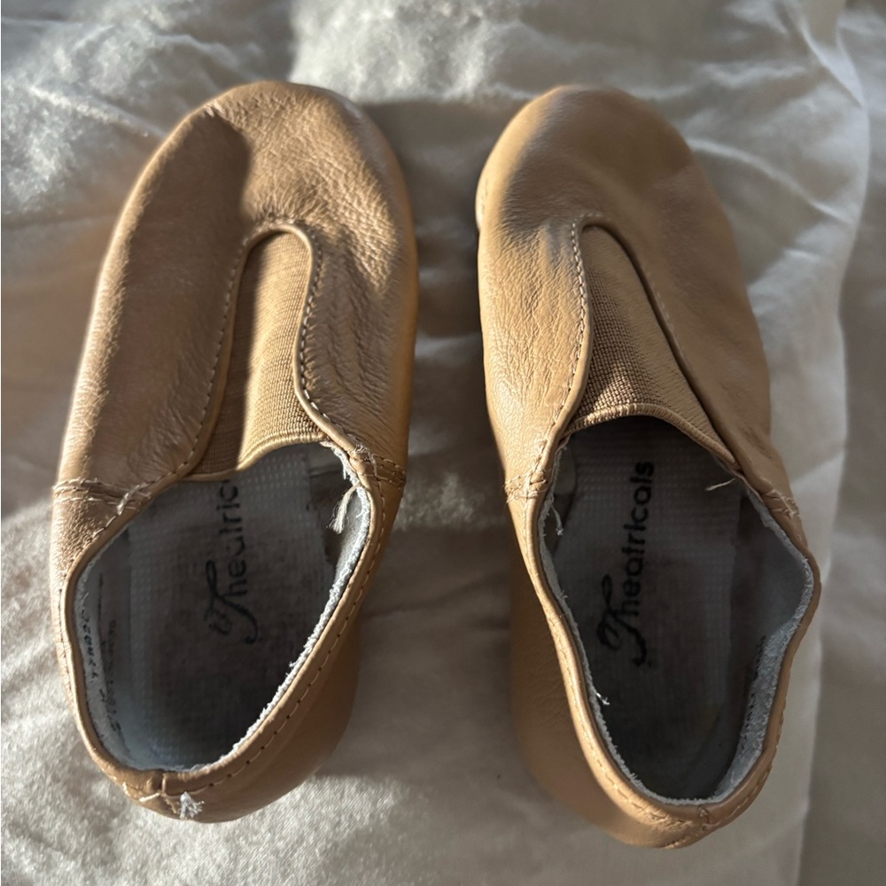 Tan Leather Slip-On jazz shoes